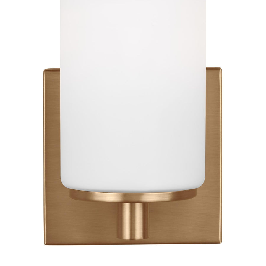 Hettinger One Light Wall / Bath Sconce