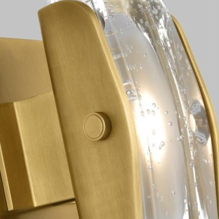 Wythe Medium Wall Sconce
