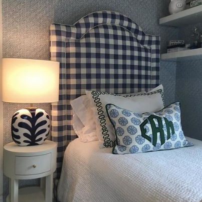 Parkwood Medium Table Lamp