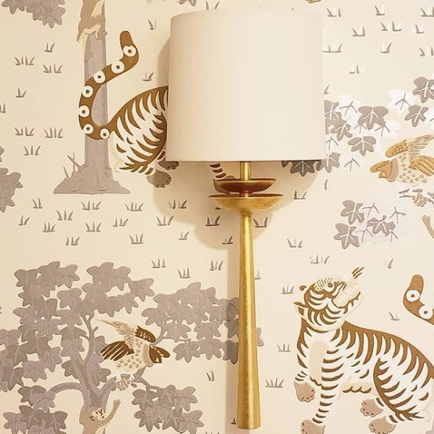 Beaumont Medium Tail Sconce