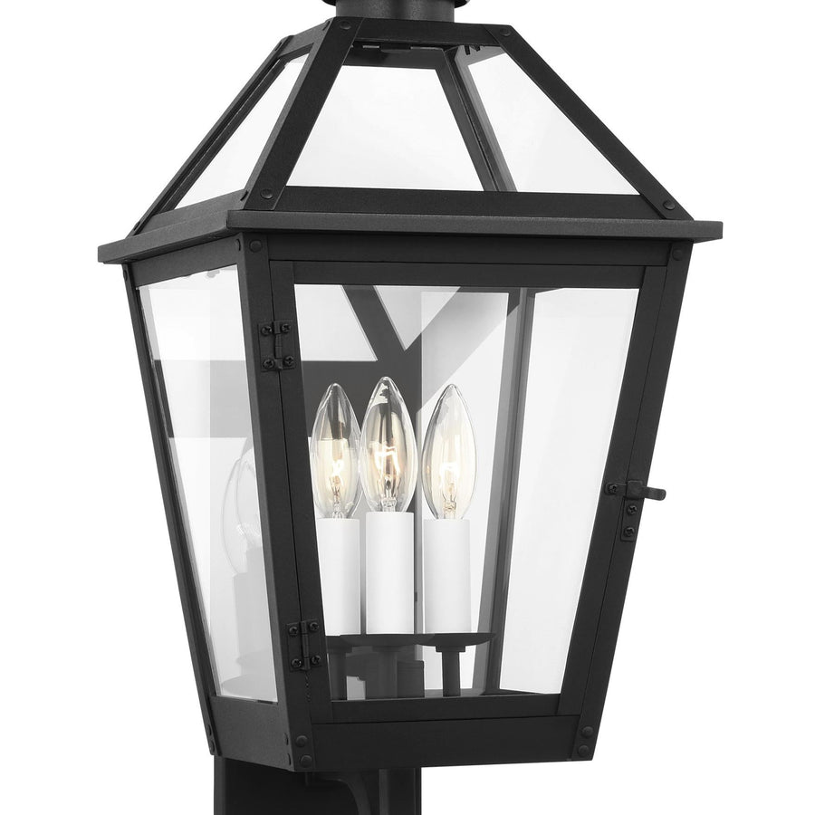 Hyannis Medium Wall Lantern