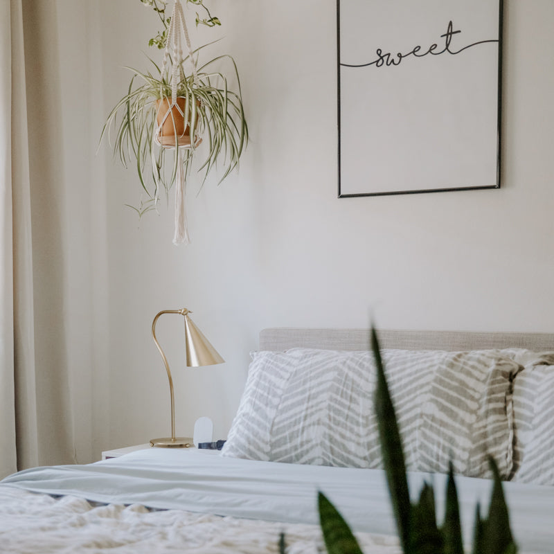 Lupe Table Lamp